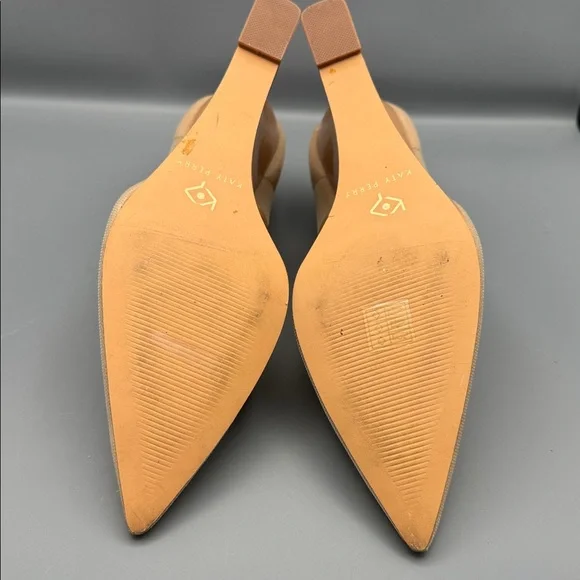 The Trendygurl Pointed Toe Wedge Pump By
Katy Perry - Picture 5 of 5